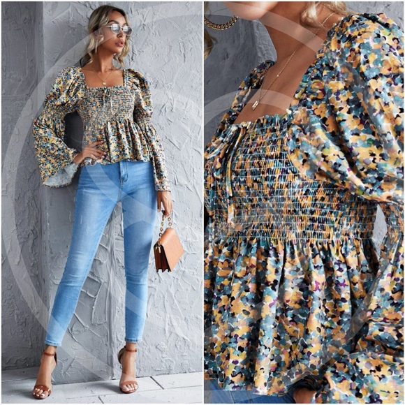 Boho Floral print babydoll bell sleeve top - Picture 2 of 4